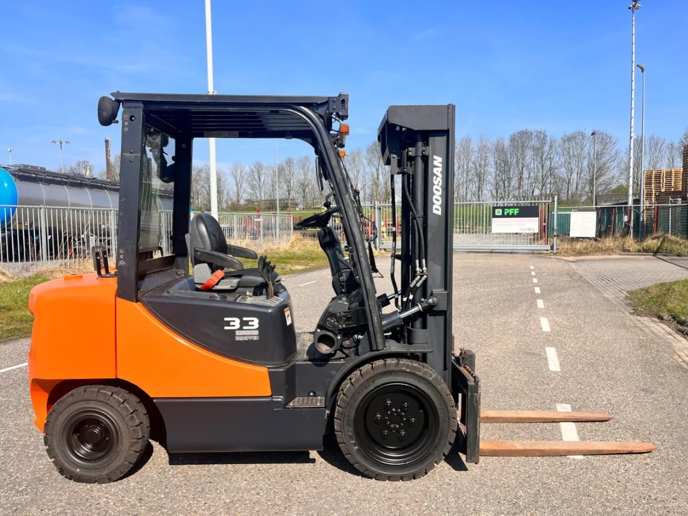 Doosan D33S- 7 - 1