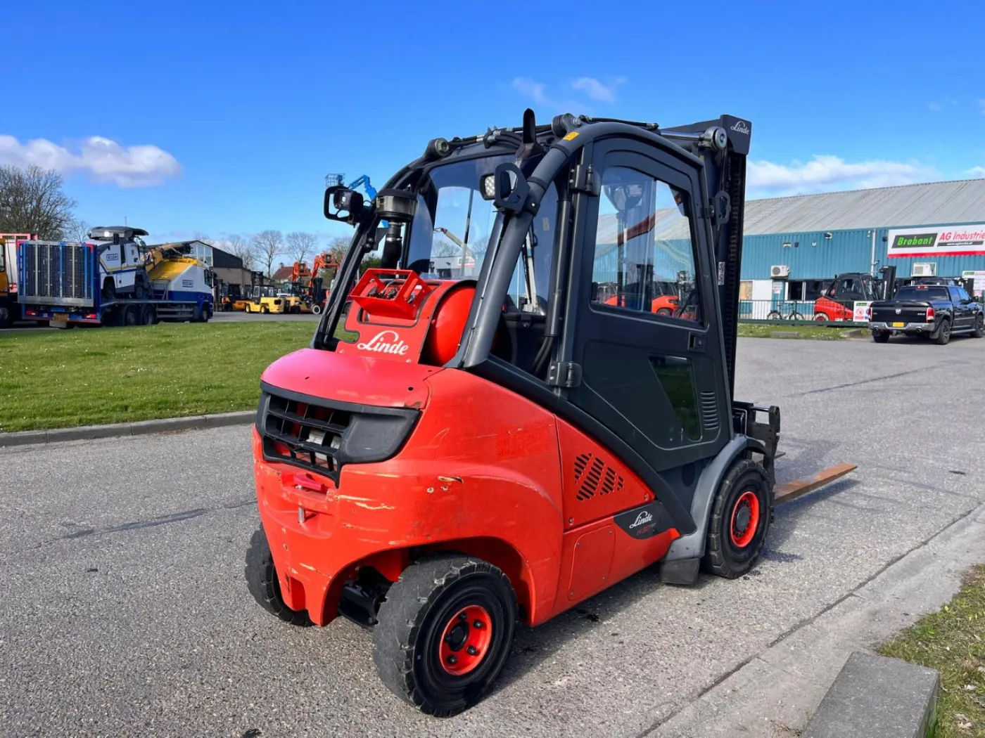 Linde H30T-02 - 5