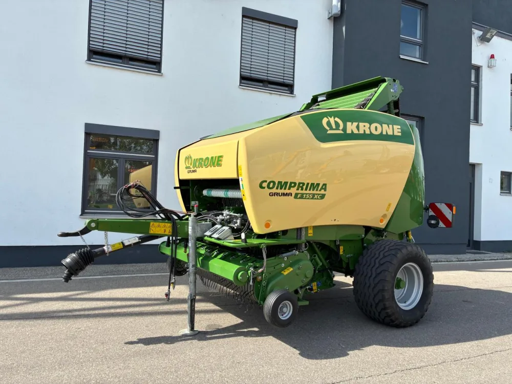 Rundballenpresse Krone Comprima F 155 XC