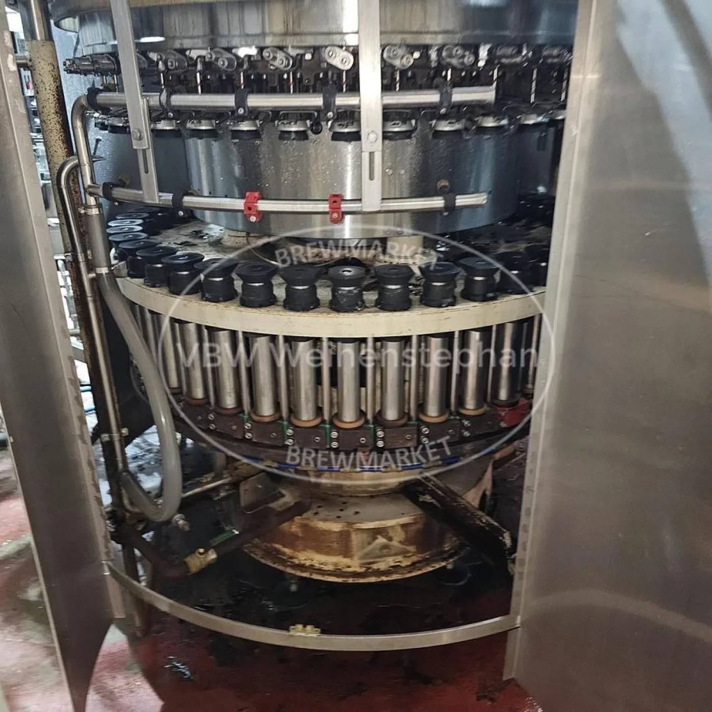 Glass bottle filler and capper - 5