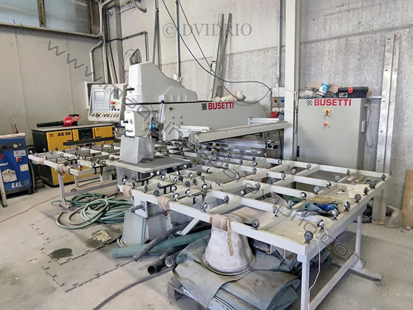TALADRO HORIZONTAL PARA VIDRIO BUSETTI - 2