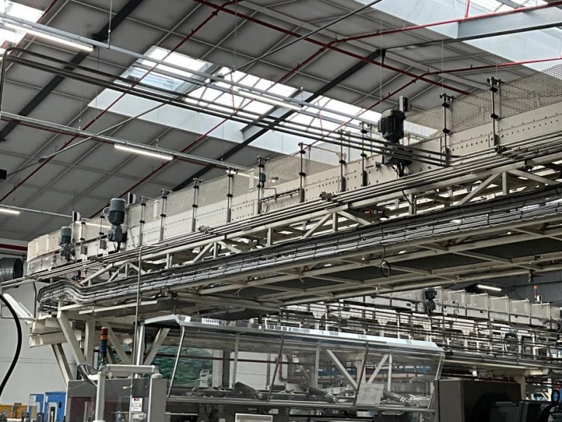 Sipac Sipac and Anduze Overhead Convoyeur Belt from Spiral Elevator to Palletiser - Line 1