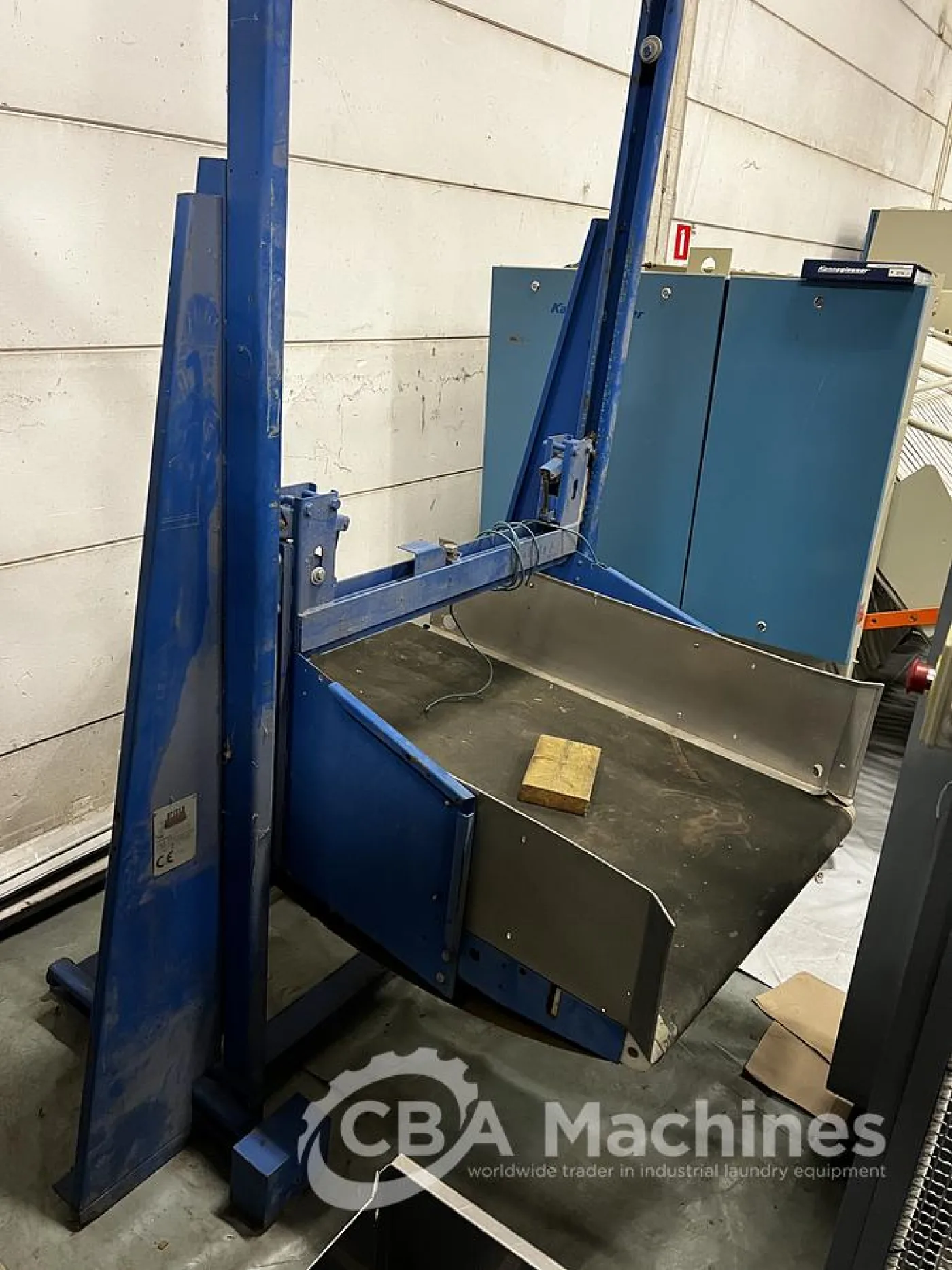 2002 Shuttle Arista EHF100 - 1