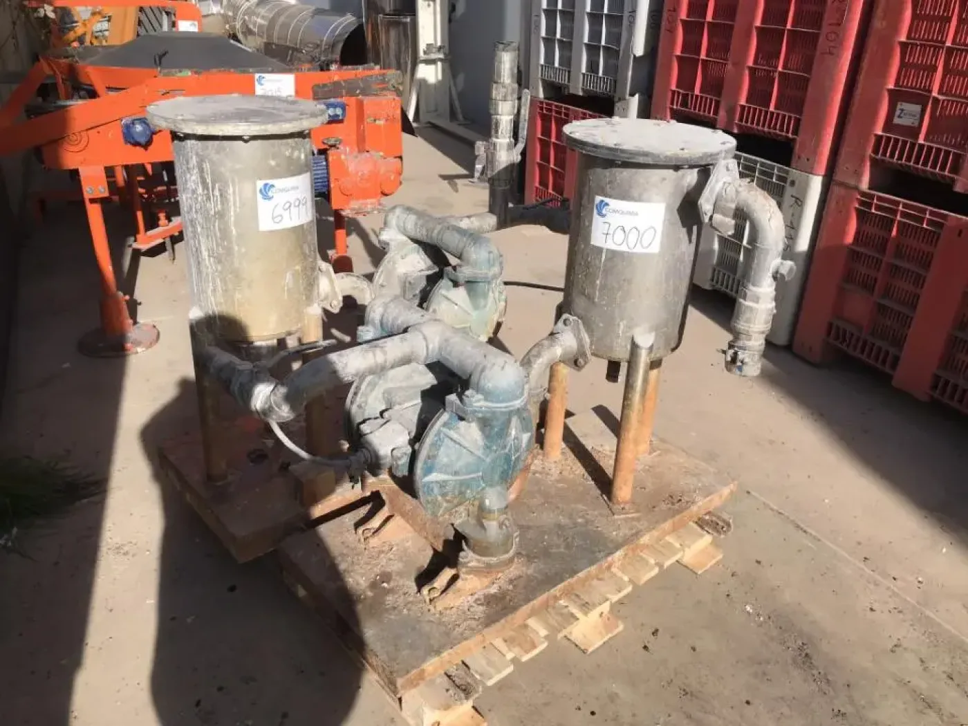 USED DOUBLE DIAPHRAGM PUMP AIR OPERATED AODD SANDPIPER EB2-M TN-3-A WITH STAINLESS STEEL GAF FILTER 15 LITERS - 4