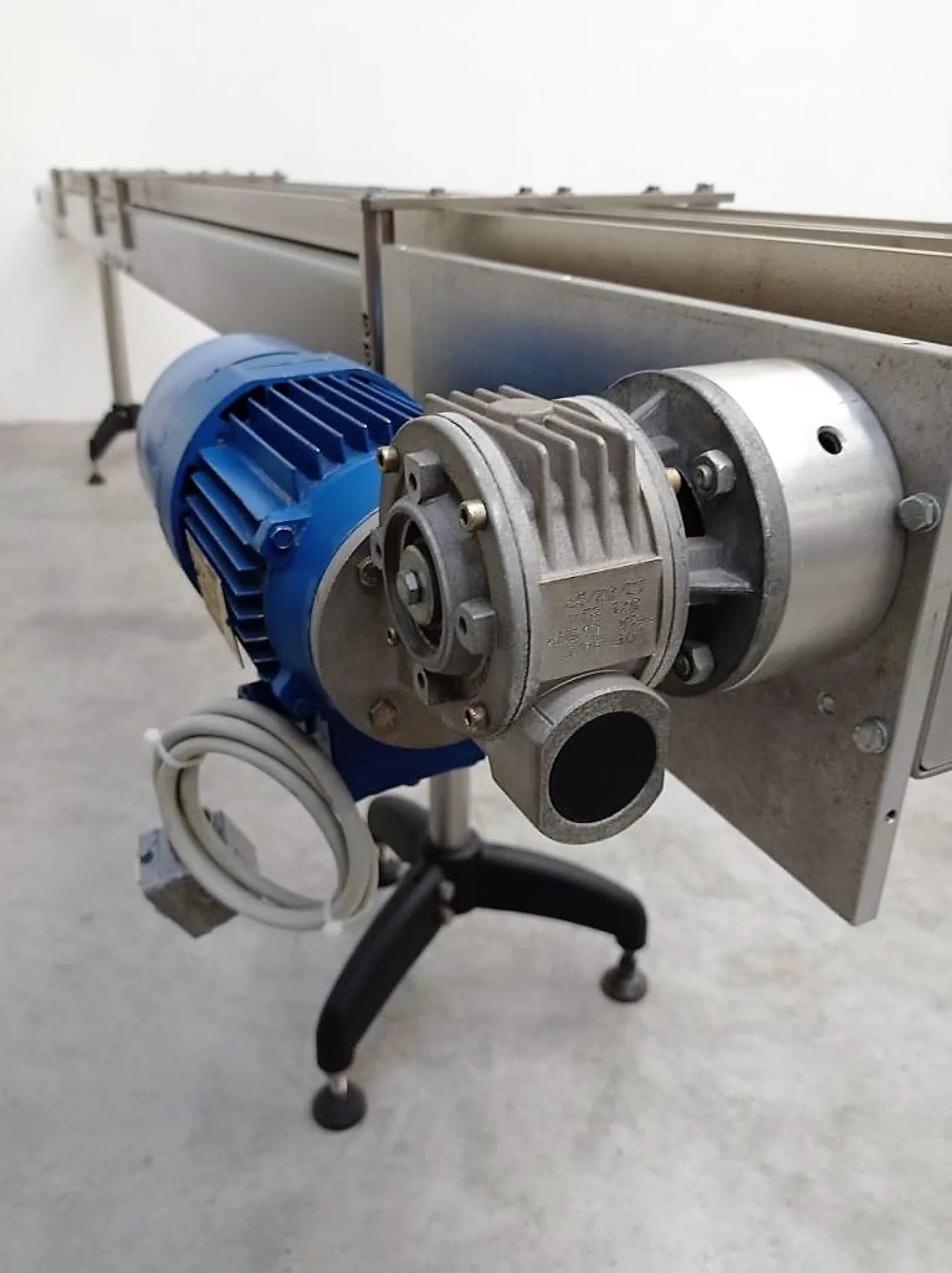 NASTRO TRASPORTATORE MOTORIZZATO – SEIPEE – MOD. IEC 34-1 - 5