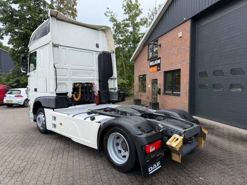 DAF XF 460 SSC Super Space Retarder 2X Tank