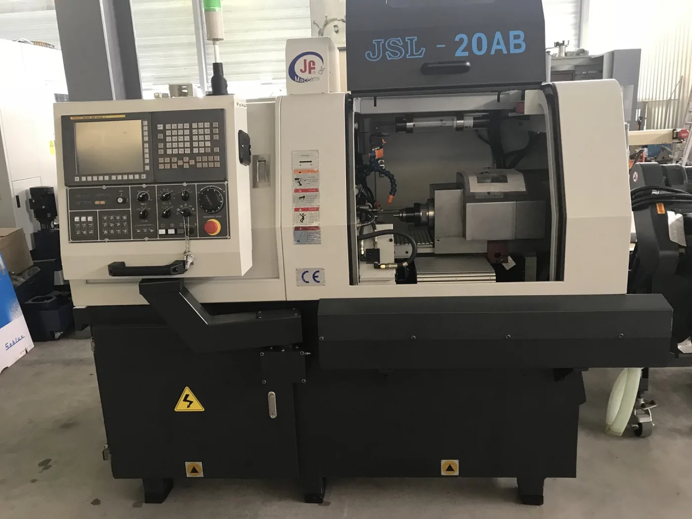 TOUR AUTOMATIQUE CNC JINN FA TYPE JSL-20AB - 2