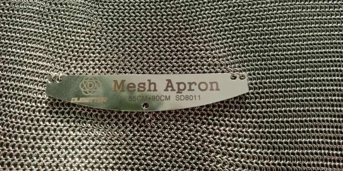 Stainless steel safety apron - 3