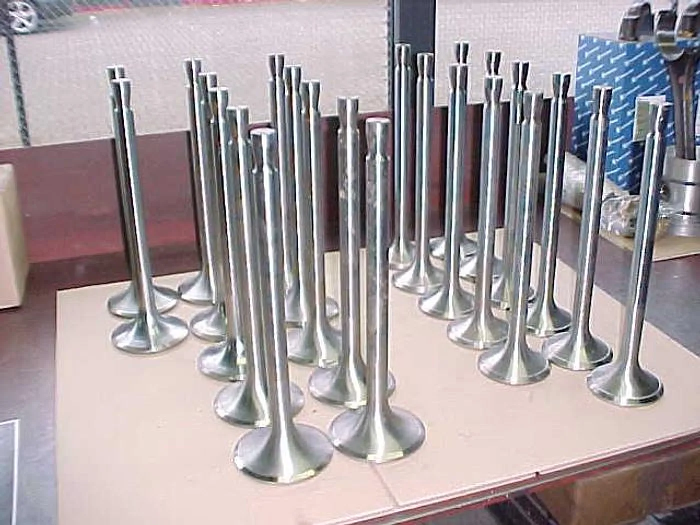 INLET VALVES NEW MWM TBD 500 - 2