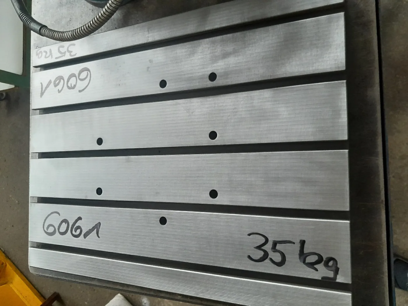 Hilfsaufspanntisch DECKEL - 2