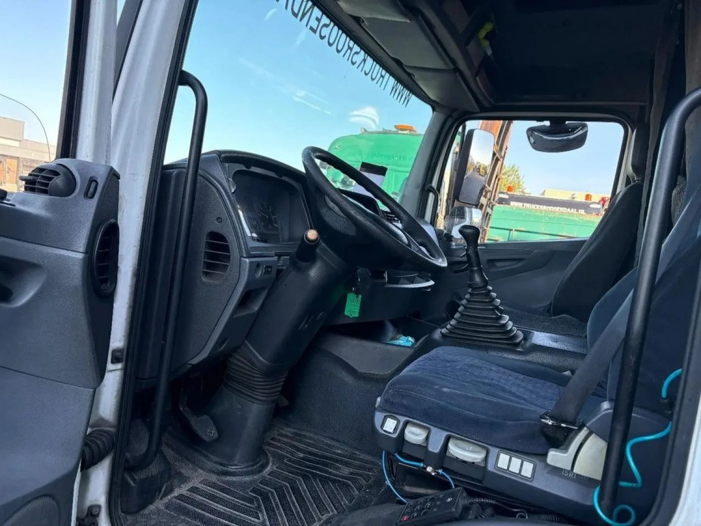 Mercedes-Benz Axor 1833 + MANUAL + SLEEPCAB + LOADLIFT + 18T - 5