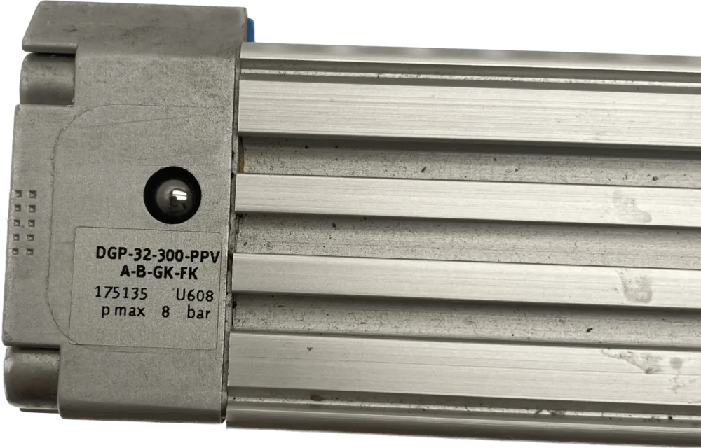 Festo Linearantrieb DGP-32-300-PPV-A-B-GK-FK