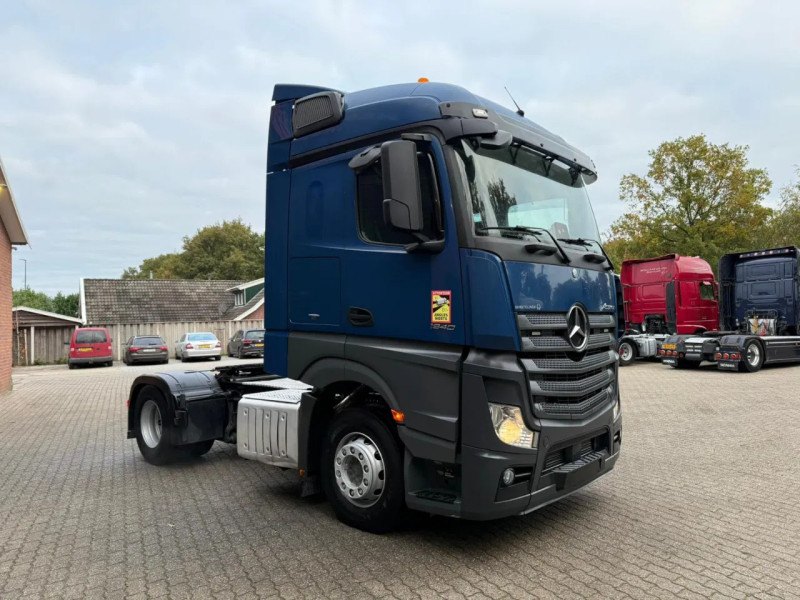 Mercedes-Benz Actros 1940 4x2 Streamspace Spoilers 663,325 km