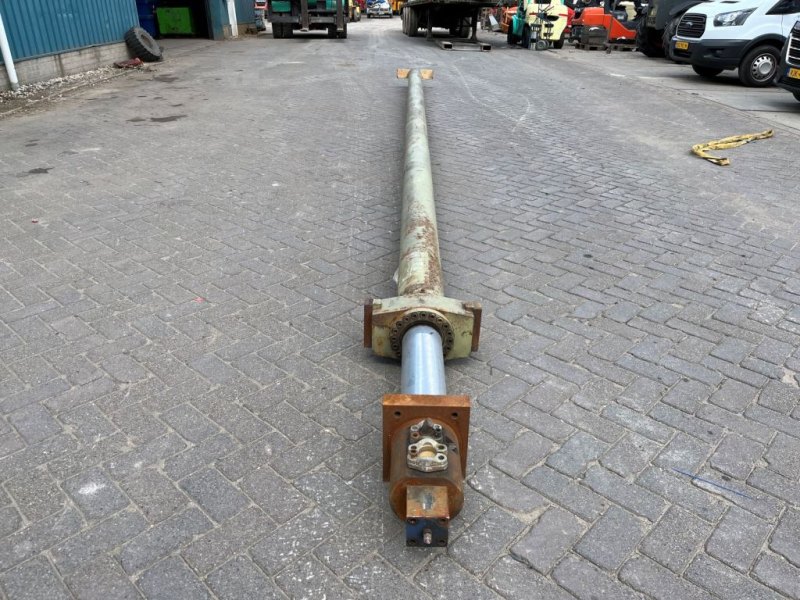 Terex TFC45 BOOM CYLINDER