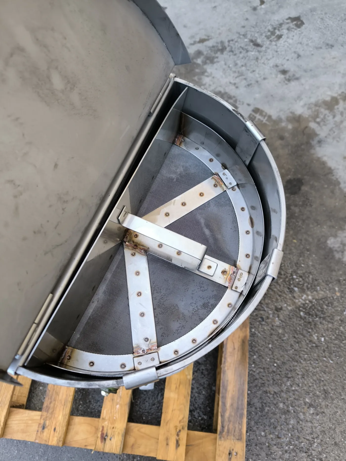 STAINLESS STEEL TANK 70 LITRES - 5