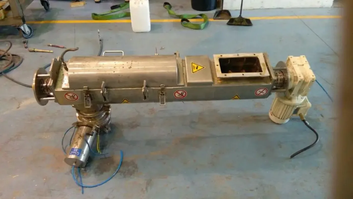 USED STAINLESS STEEL BACHILLER AUGER - 7