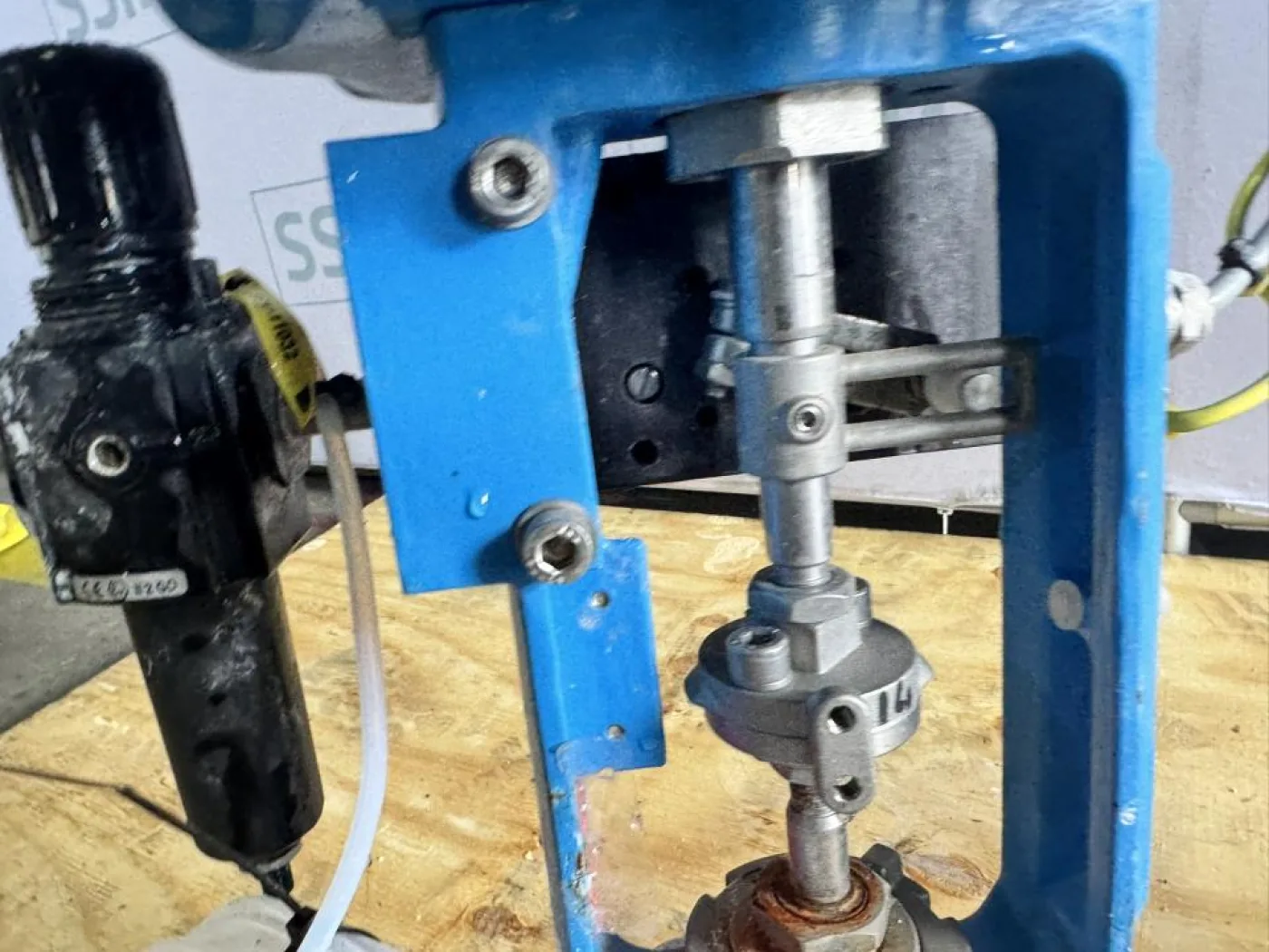 ARCA Regler GmbH / Siemens Pneumatic Globe Control Valve with Siemens SIPART PS2 HART Positioner - 6