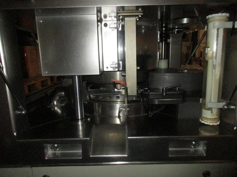 ROMACO – Comprimitrice – NOACK HRP 36E
