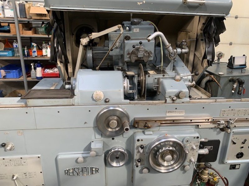 Thread Grinding Machine – REISHAUER US500