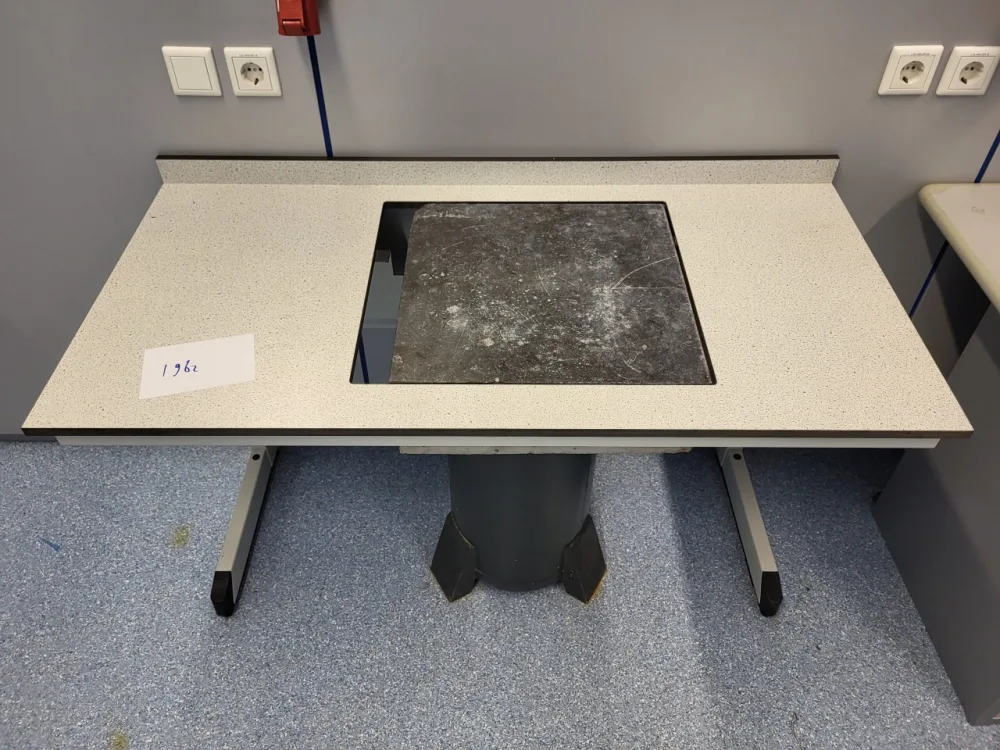 1962 - Used S+B Laboratory weighing table (125 cm)