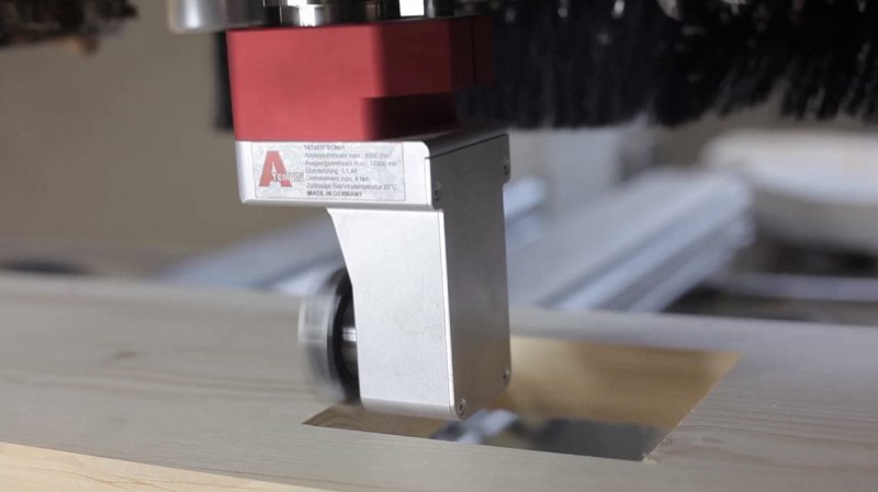 ATEMAG Extra 2 Function Line CNC-Eckenausklinkaggregat für Format-4 Bearbeitungszentren