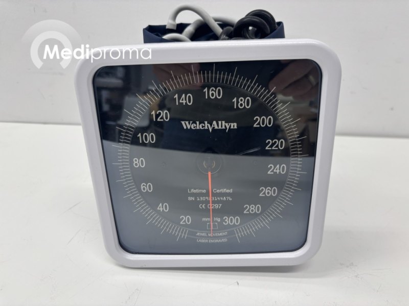 Welch Allyn Manual BP Monitor