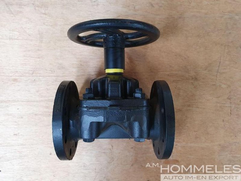 Saunders 3027 diaphragm valve