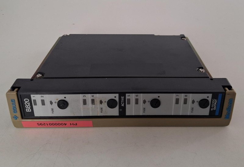 Gould Modicon B820 10–60 VDC Output Module