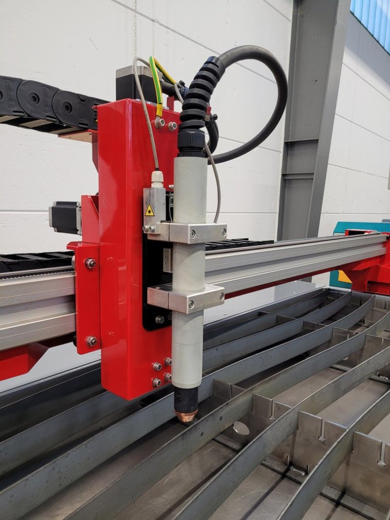 CNC Plasmaschneidanlage Plasmacut 2010