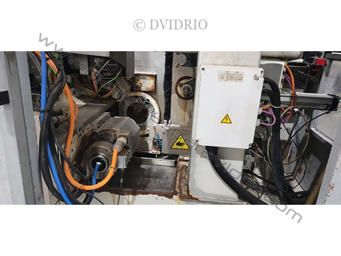 CNC VERTICAL PARA VIDRIO CMS - 4