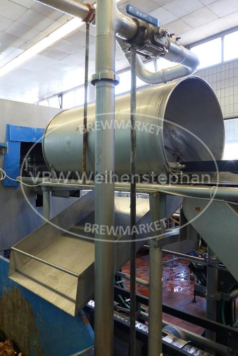 Crate washer
