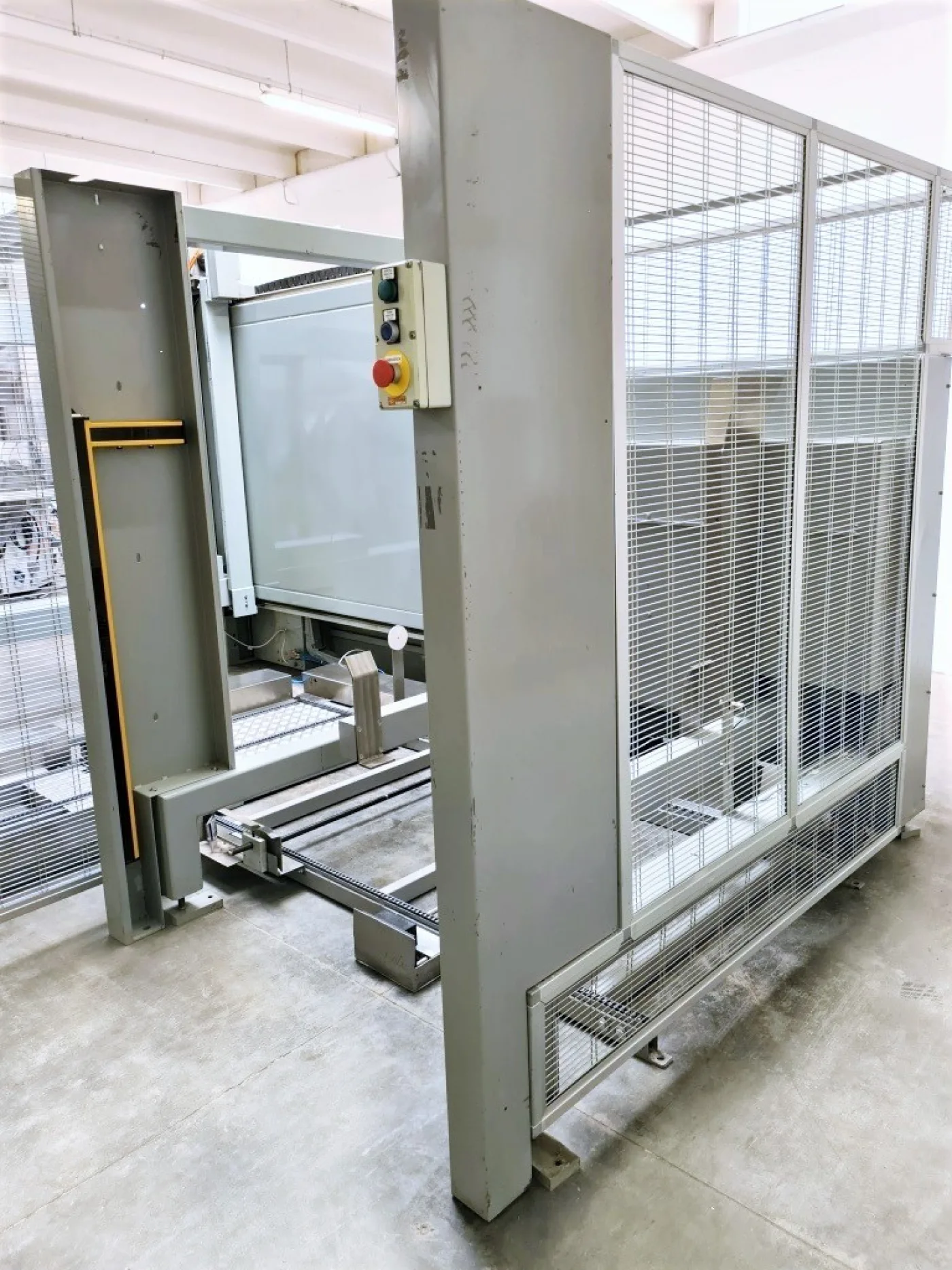 PALLETTIZZATORE – IMA BFB – Mod. MINIROBOT - 8