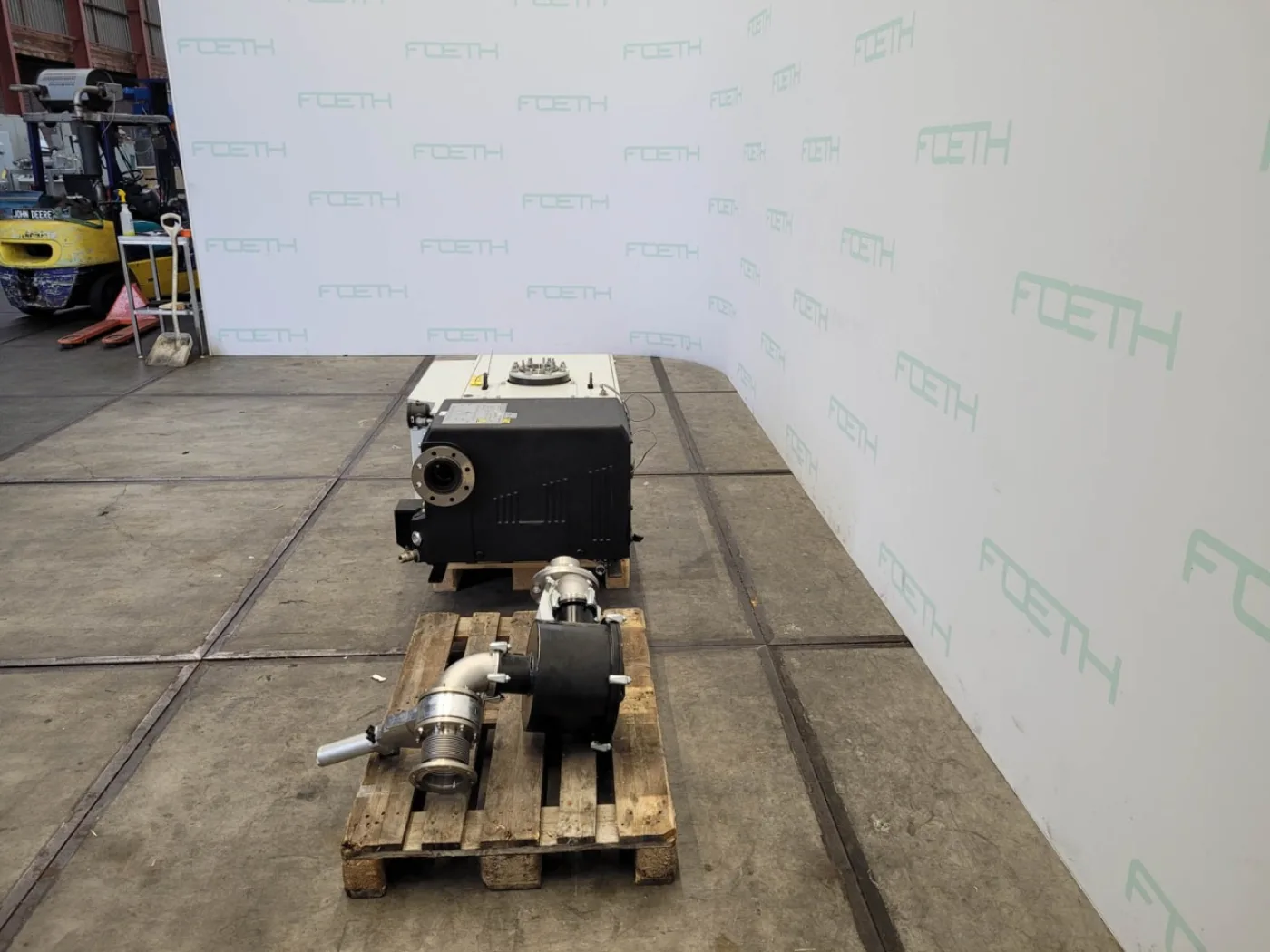 Leybold SOGEVAC SV630B - Vacuum pump - 8