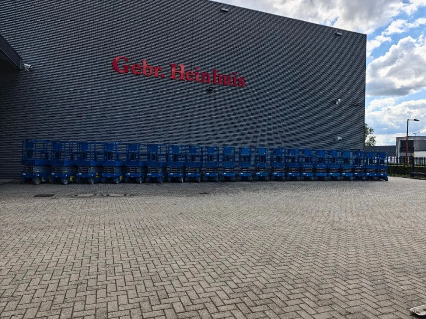 Genie GS1932 21 Pieces! - 3