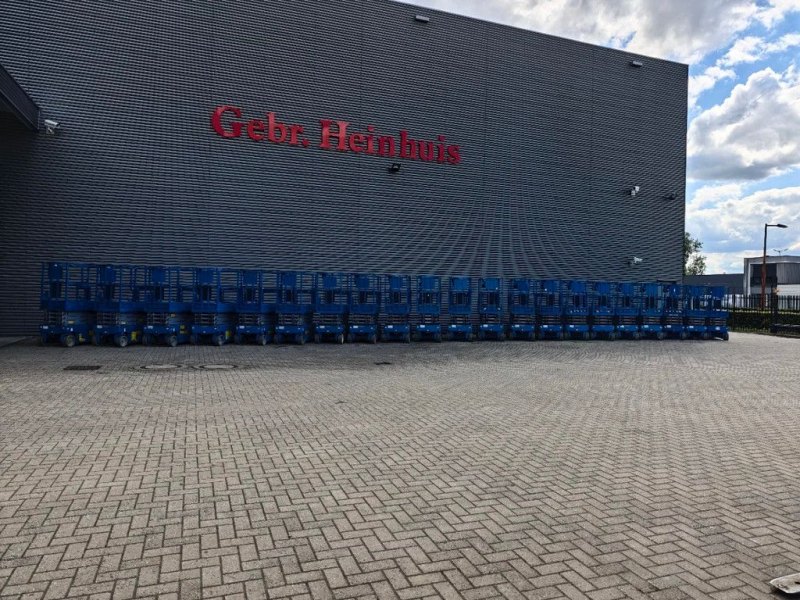 Genie GS1932 21 Pieces!