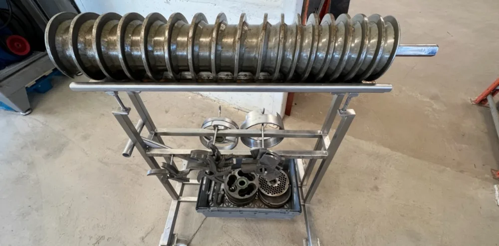Frozen Meat Grinder 200mm