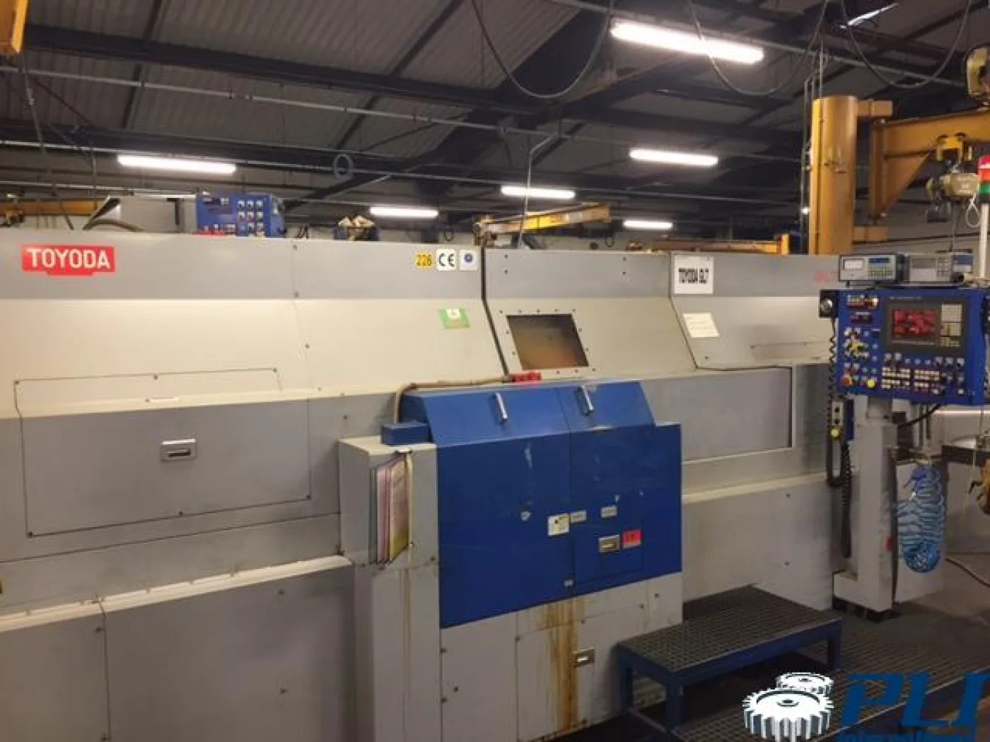 TOYODA GL7P 100 cylindrical grinding machine - 2