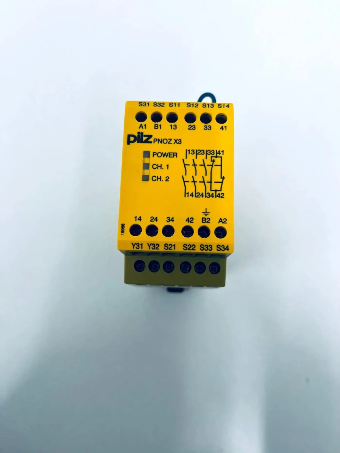 Pilz Sicherheitsmodul PN0Z X3 - 3