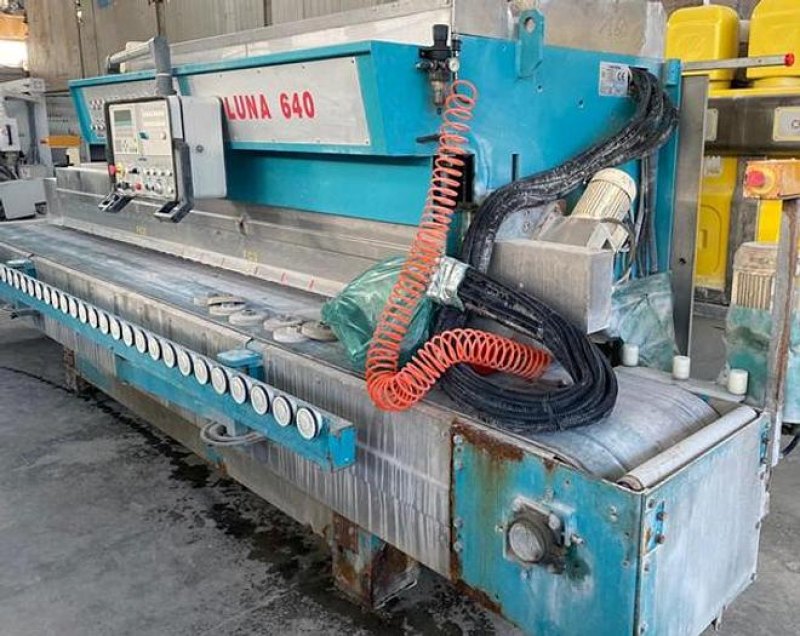 2003 Montresor LUNA 640-