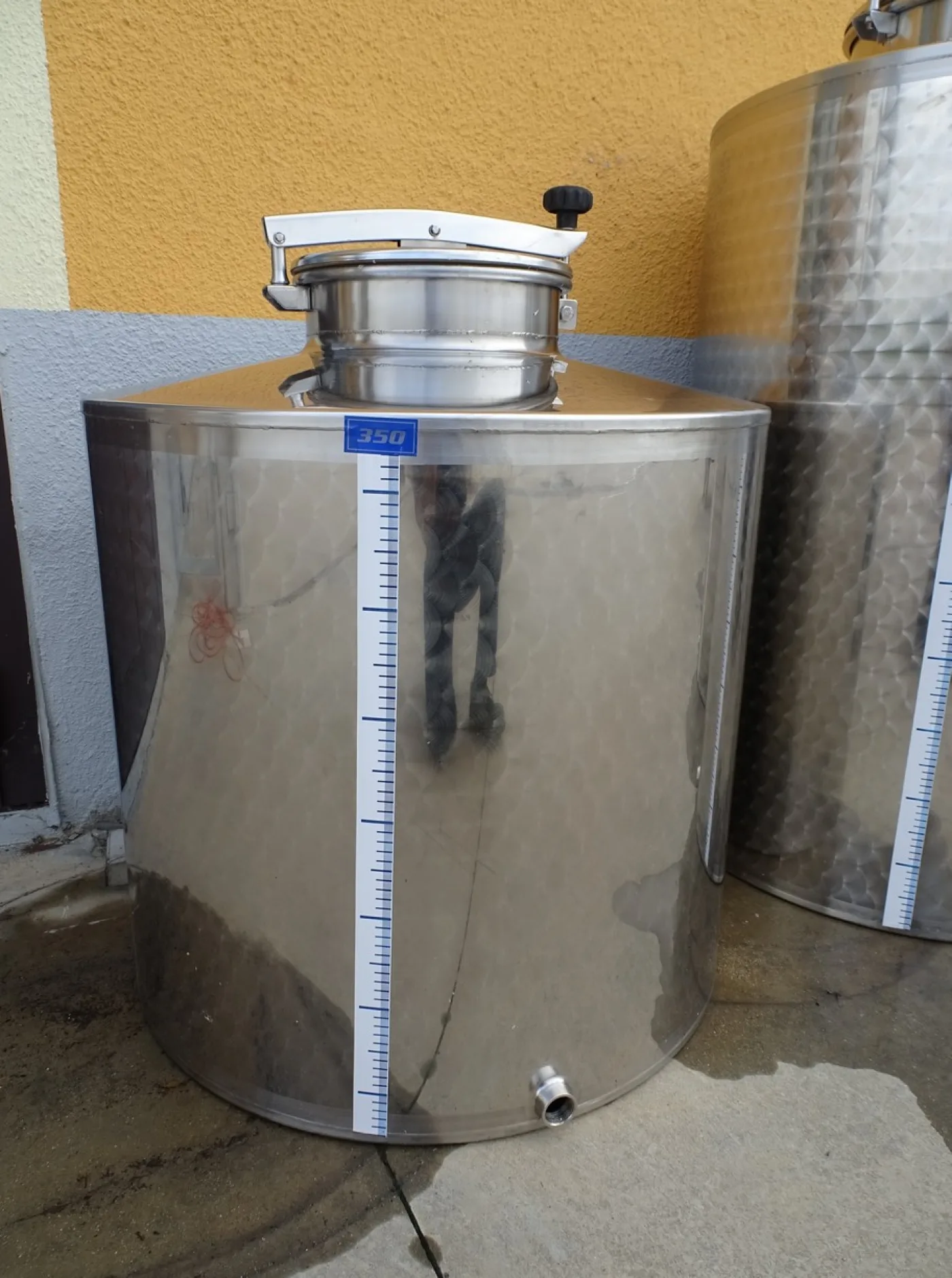 STAINLESS STEEL TANK CAPACITY 350-550-750-1000, STORAGE MODEL, FLAT BOTTOM WITHOUT LEGS NEW EQUIPMENT - 2