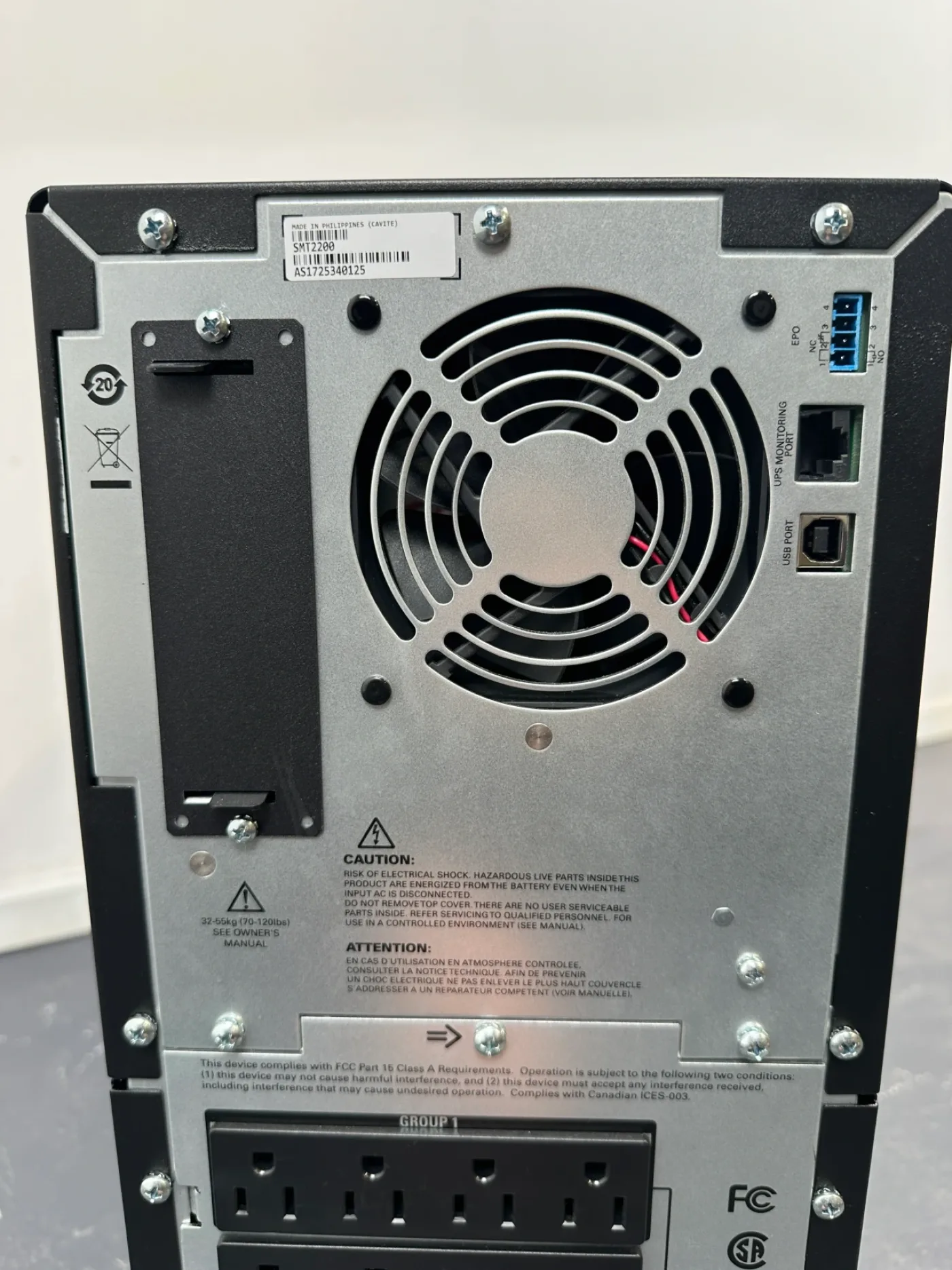 APC Smart-UPS SMT2200 USV US-/120-V-Version Stecker: NEMA L5-30P (30 A / 125 V Twist-Lock) - 6