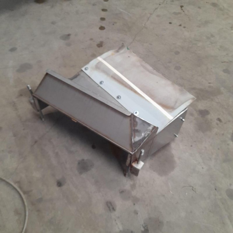 R J Herbert Engineering Incline Conveyor