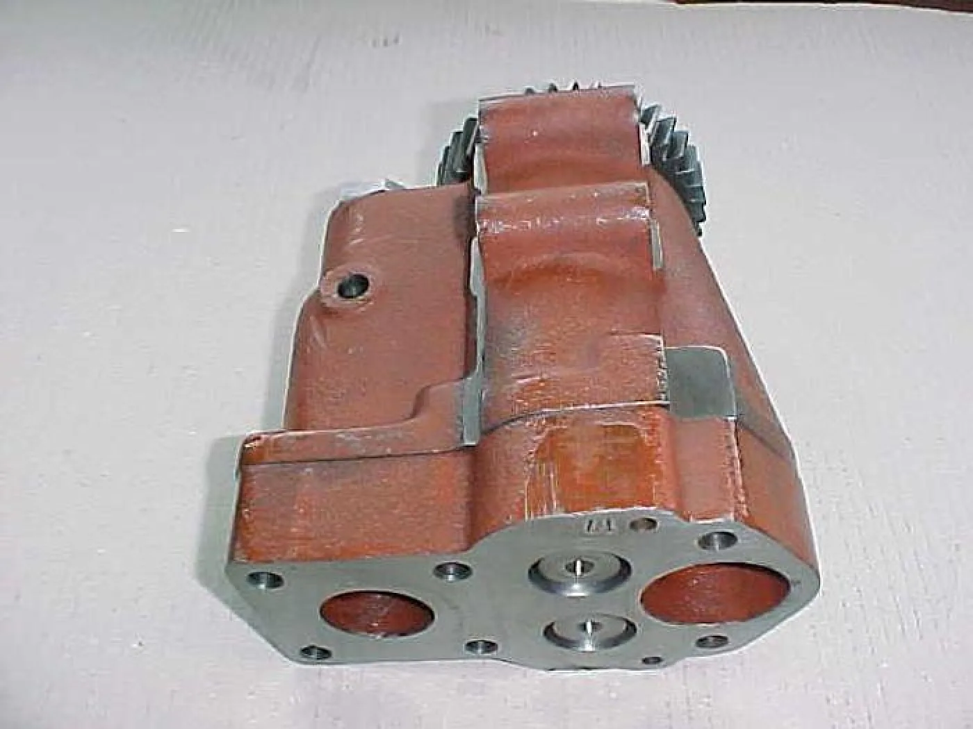 LUBE OIL PUMP DEUTZ BA16M816 - 4