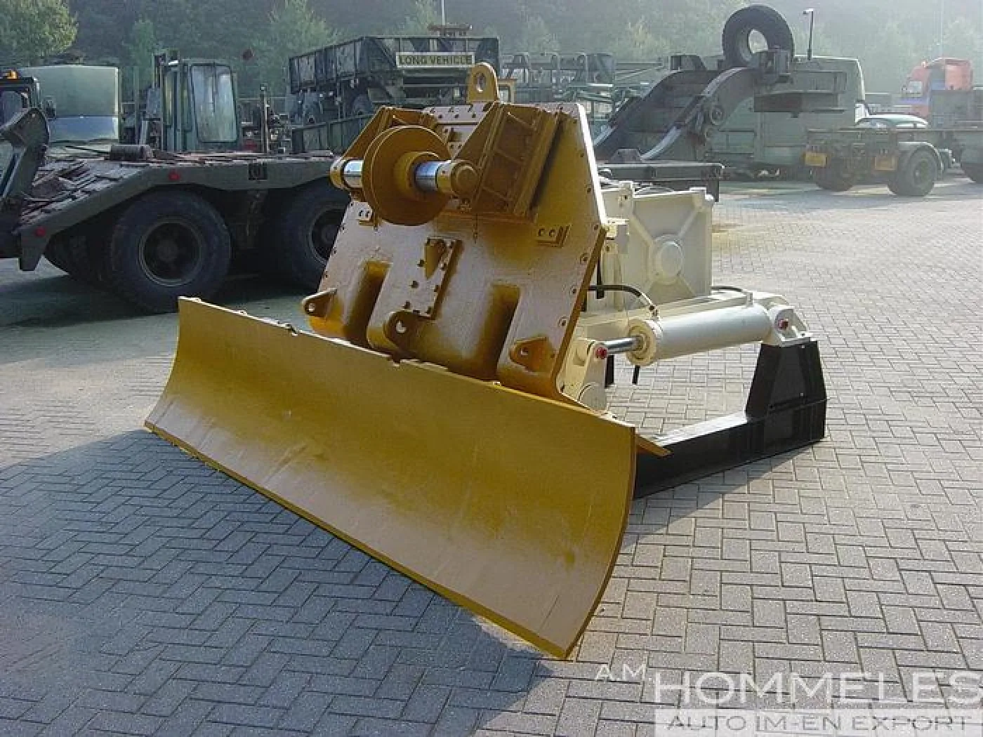Carco (Paccar) U 90B - 6