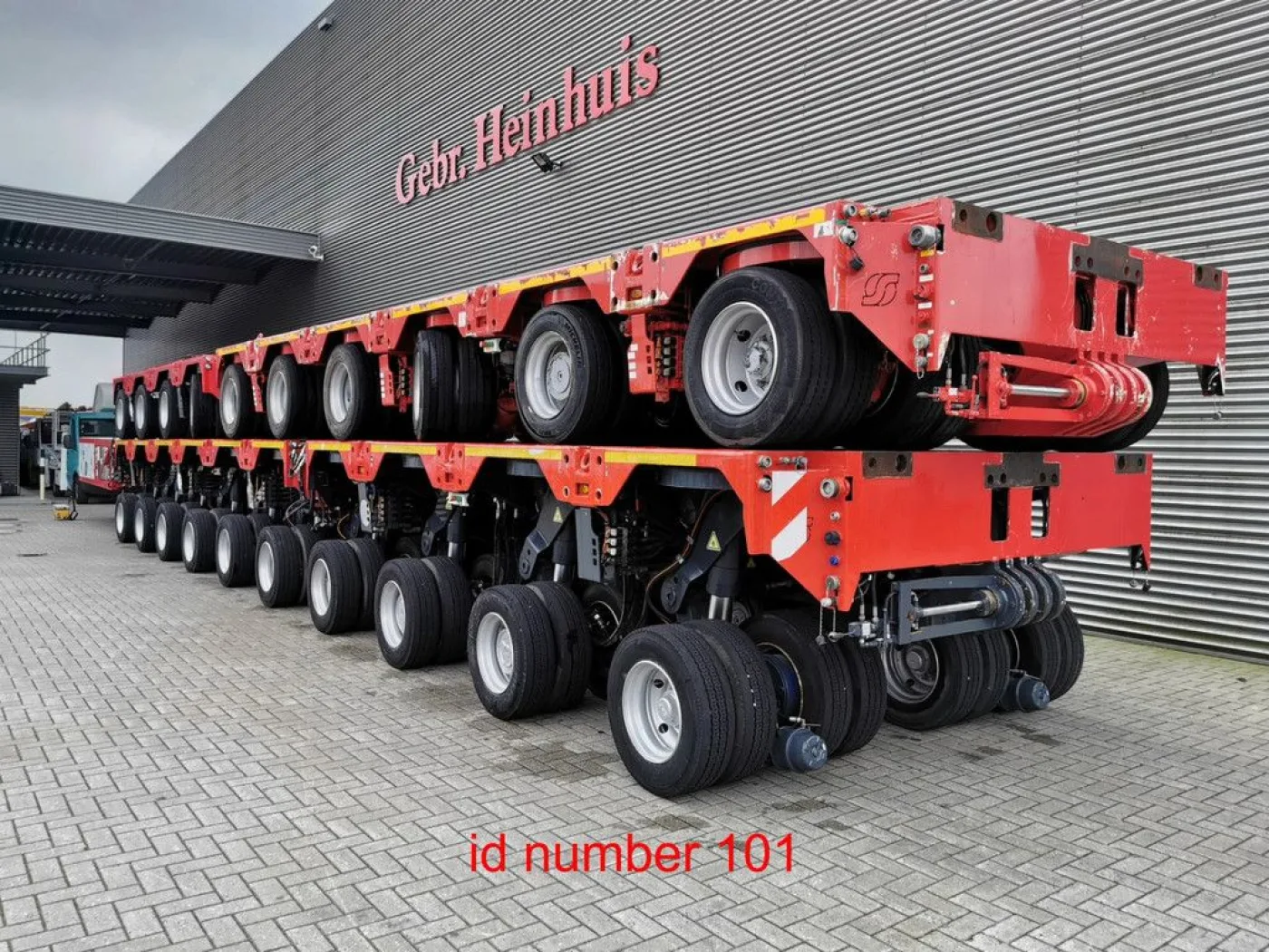 SCHEUERLE SPMT 3000 20 x 40 TONS AXLES! - 3