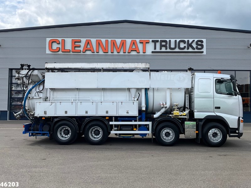 Volvo FH 390 8x4 kolkenzuiger
