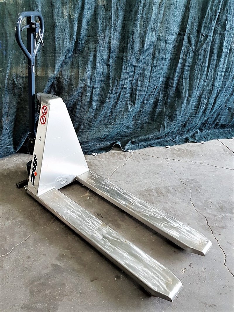 TRANSPALLET CON SOLLEVAMENTO A POMPA MANUALE – MIC MOD. TMXV/GV54X115