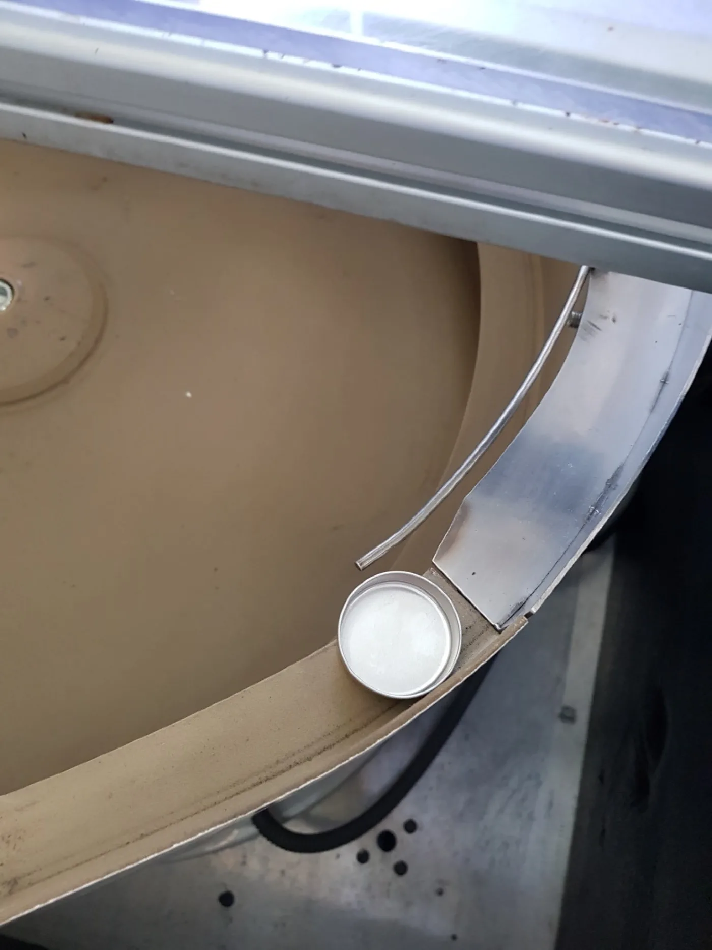 ALIMENTATORE VIBRANTE A TAZZA – ADV - 4