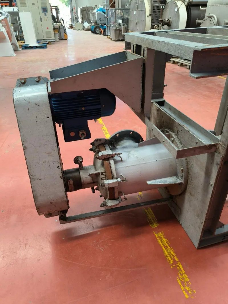 VERTICAL THIN LAYER EVAPORATOR FOR LIQUIDS