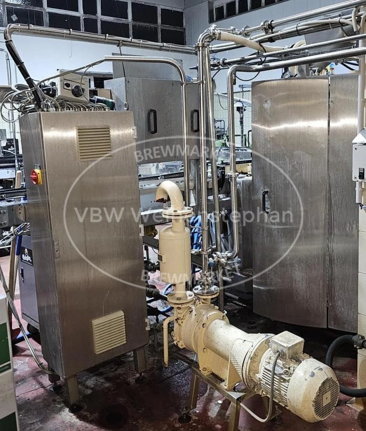 Glass bottle filler and capper - 8